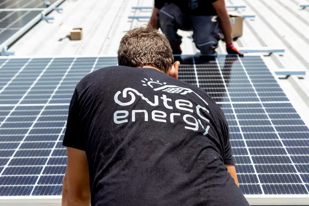 Servicios 8 - Ontec Energy - Instalación de placas solares Mantenimiento de la instalación
